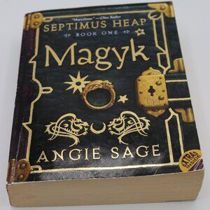 Magyk by Angie Sage - Septimus Heap Book One - Paperback Fantasy Novel